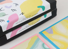 Afbeelding in Gallery-weergave laden, Postcards by Frenchie